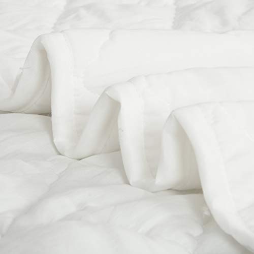 NTBAY Toddler Comforter Lightweight Warm Quilted Blanket 39x47 Inches