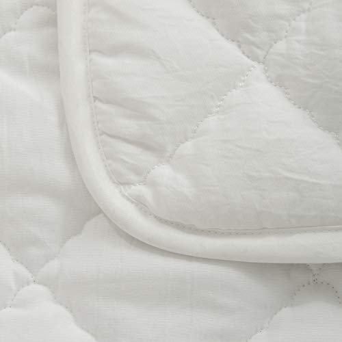 NTBAY Toddler Comforter Lightweight Warm Quilted Blanket 39x47 Inches