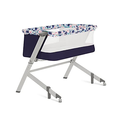 Dream On Me Flora Bassinet with Carry Bag and 5 Height Settings