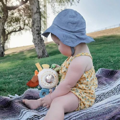 HABA Teether Cuddly Rainbow Round - Soft Activity Toy with Rattling Teething Elements 1